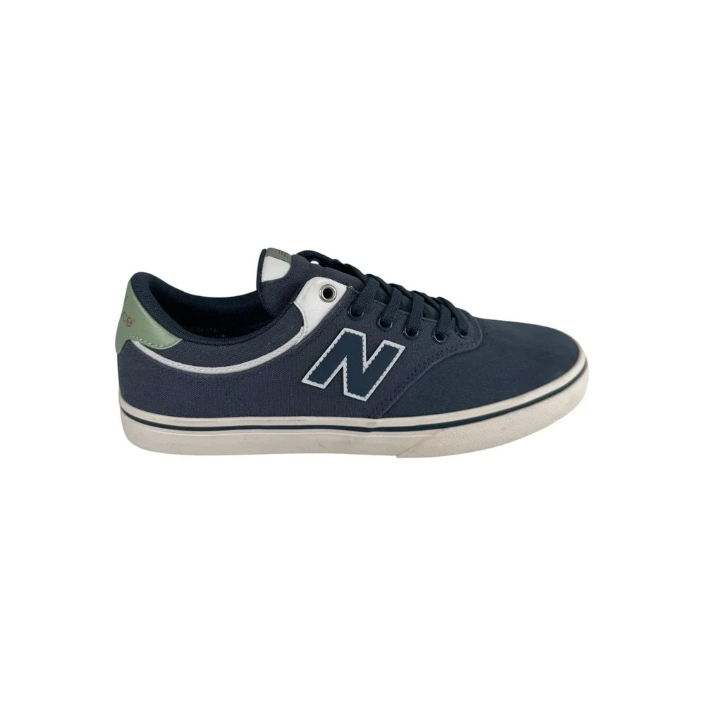 New Balance 255, Men size 9.5D  No Box
